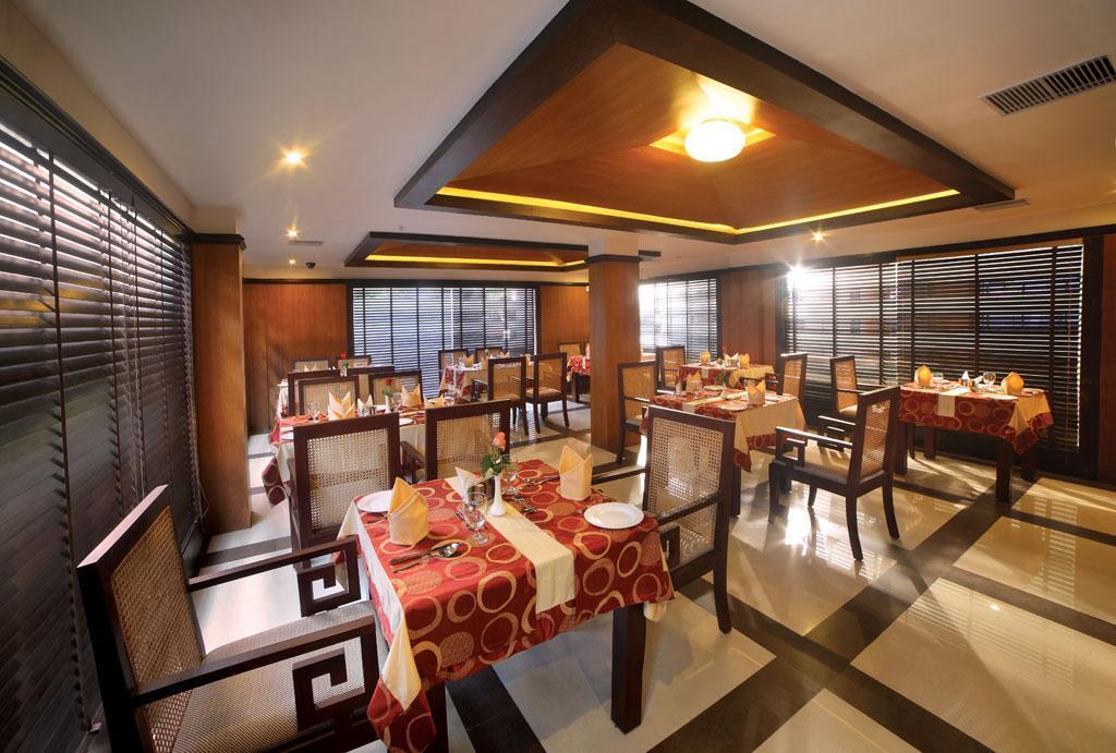 Hotel Zodiac Regency Kollam Exterior photo